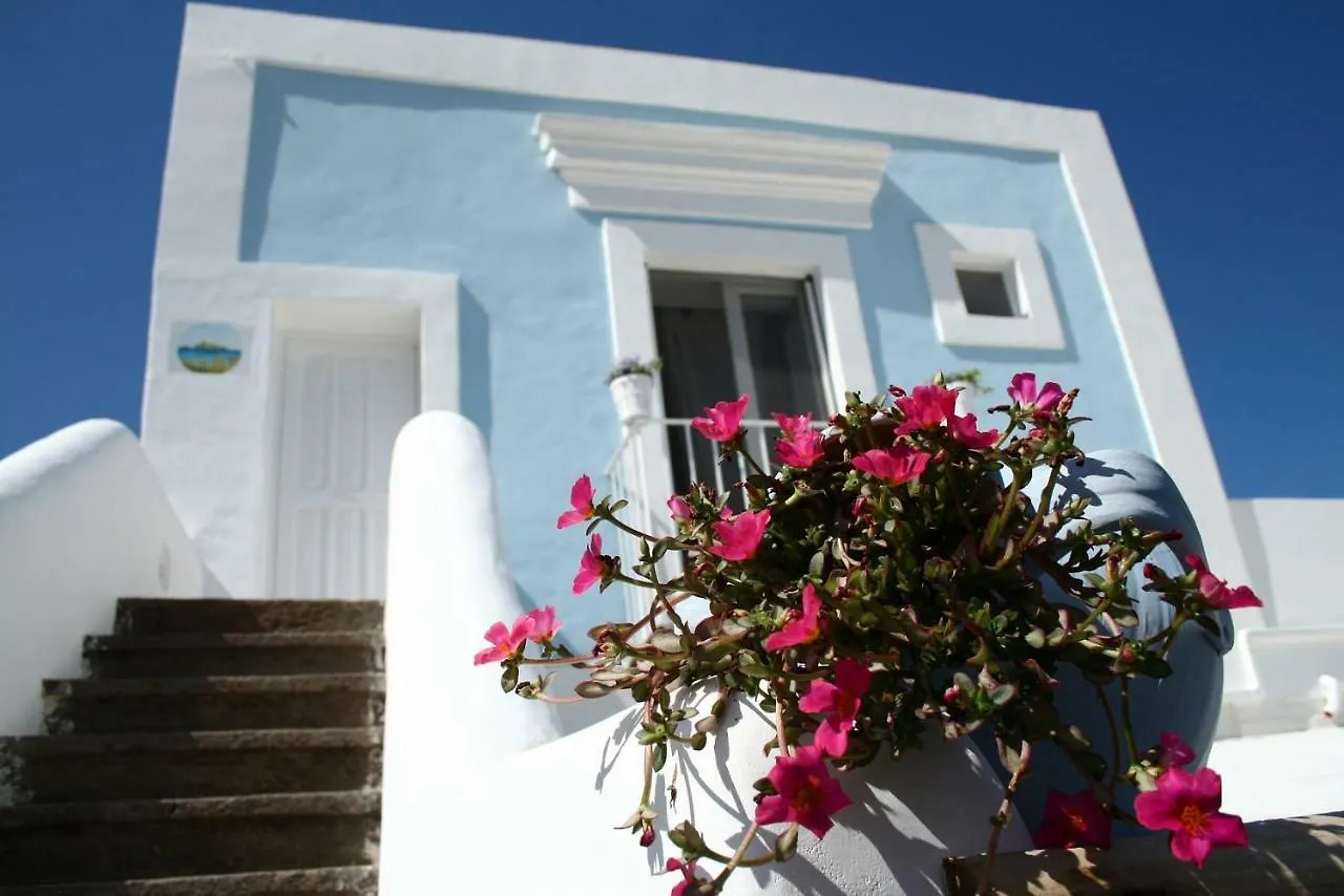 La Ginestra Villa Panarea 0*,  Italy